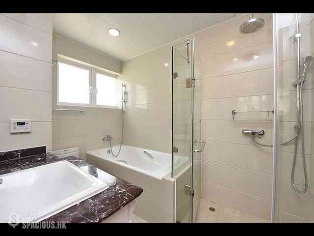 Pok Fu Lam - 29-31, Bisney Road 01