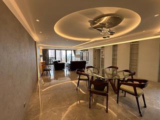 Mid Levels Central - Clovelly Court 05