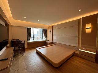Mid Levels Central - Clovelly Court 09