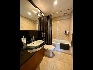 Discovery Bay - Discovery Bay Phase 13 Chianti 09