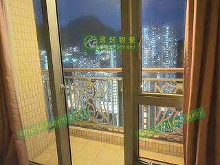Kennedy Town - The Merton Tower 3 05