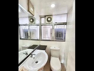 Causeway Bay - Riviera Mansion 13