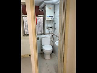 Wan Chai - Four Sea Mansion 04