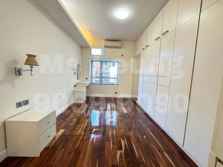 Mid Levels West - Scenic Heights 02