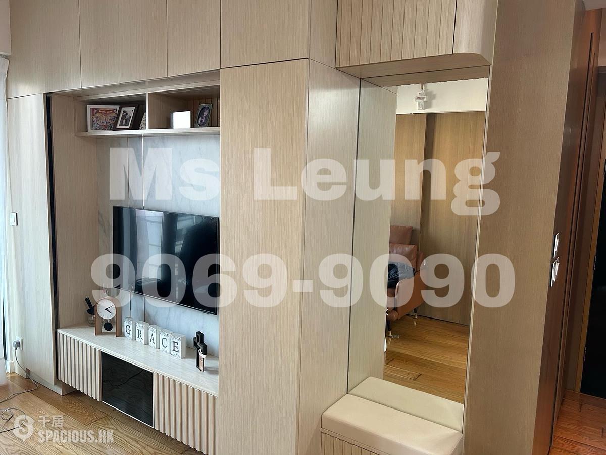 Mid Levels Central - Gramercy 01