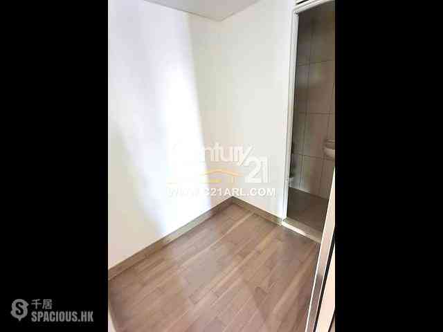 Wan Chai - The Oakhill 05