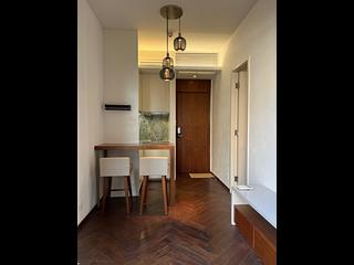 Shek Tong Tsui - One South Lane 05