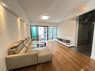Mid Levels Central - 11, Macdonnell Road 05