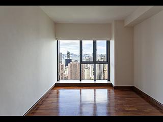 Mid Levels Central - Aigburth 05