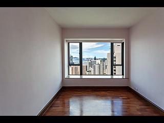 Mid Levels Central - Aigburth 09