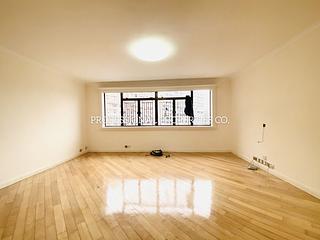 Jardines Lookout - Butler Towers 02