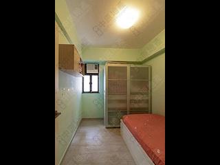 Mid Levels West - Chong Yuen 11