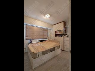 Mid Levels West - Chong Yuen 12