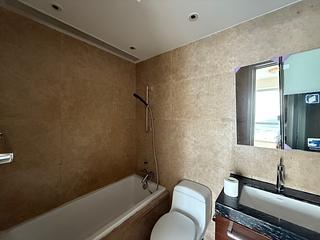 Wong Chuk Hang - Marinella Block 8 03