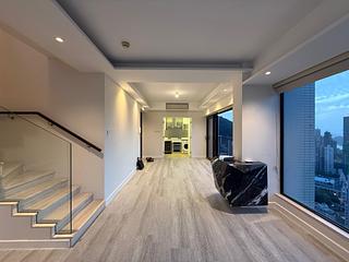 Sai Ying Pun - The Babington 02