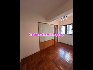 Sai Ying Pun - Fung King Court 02