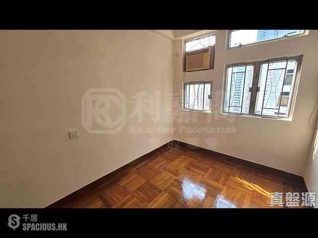Sheung Wan - Fook Sing Court 06