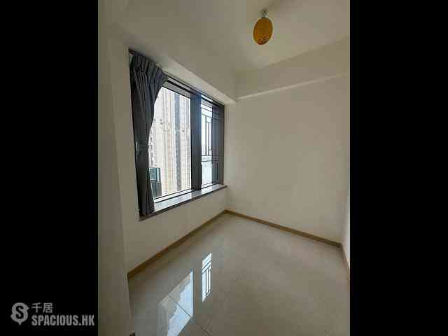 Tsuen Wan - Ocean Pride Phase 3 Block 7 05