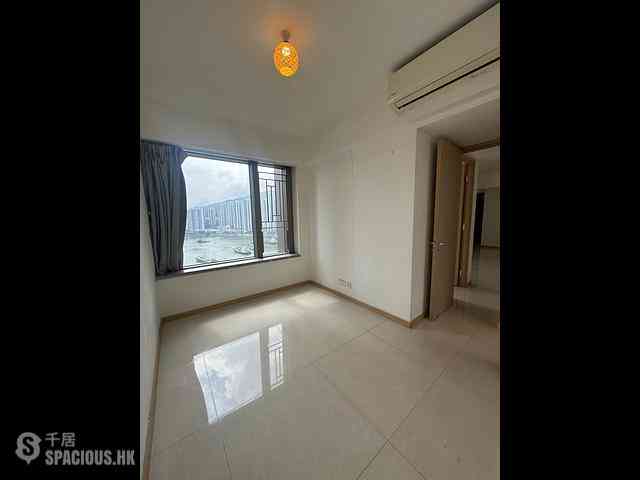 Tsuen Wan - Ocean Pride Phase 3 Block 7 16