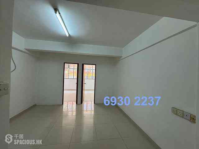 Sai Ying Pun - 151－153 Des Voeux Road West 01