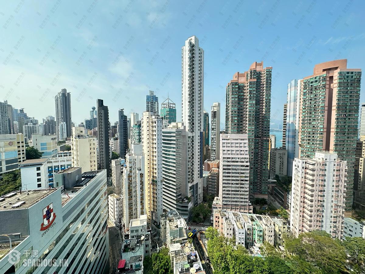 Sheung Wan - Hollywood Hill 01