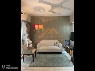 Mid Levels Central - Carlos Court 02