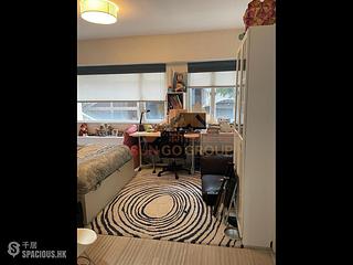 Mid Levels Central - Carlos Court 05