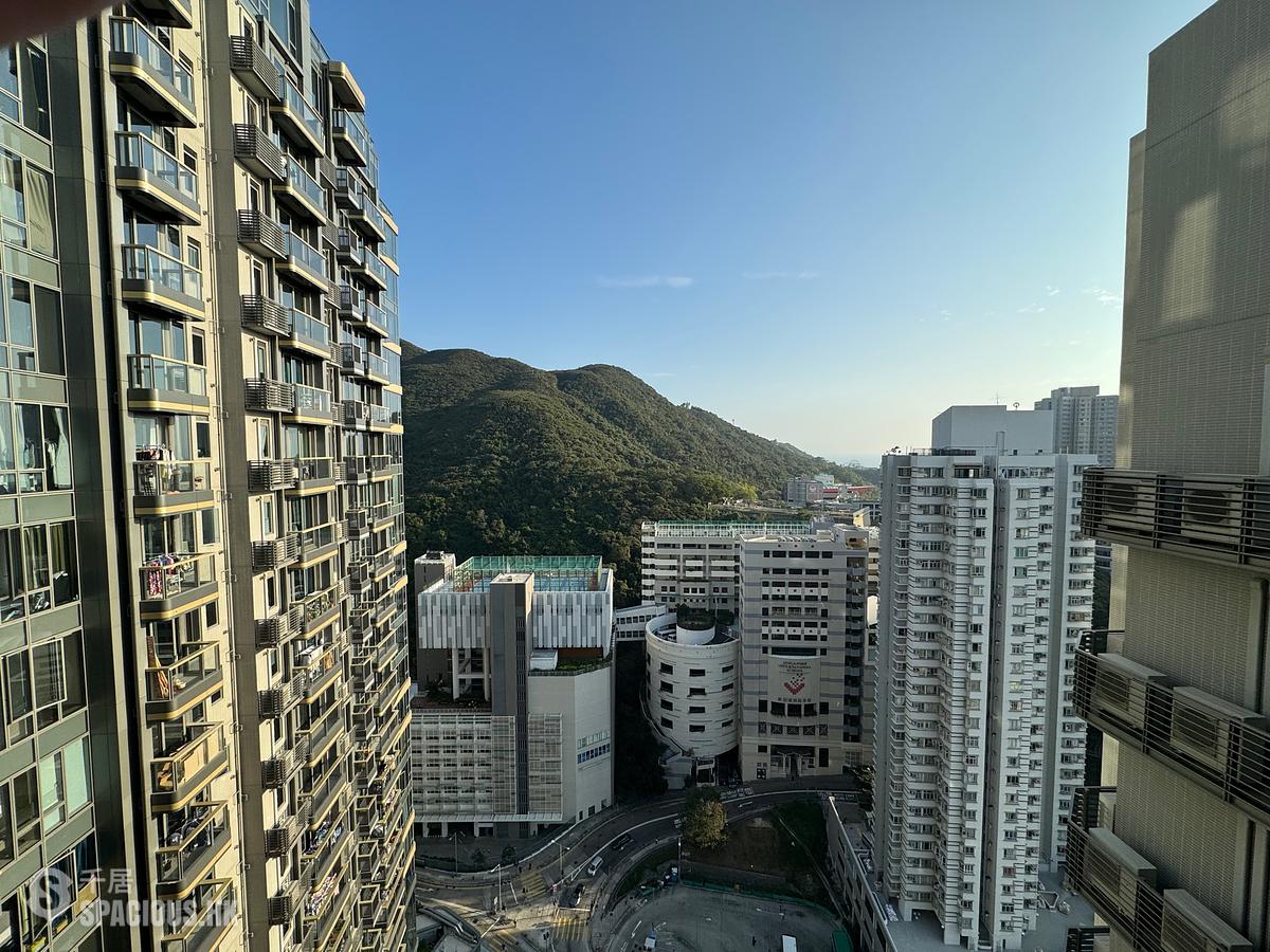 Wong Chuk Hang - The Southside Phase 2 La Marina 01