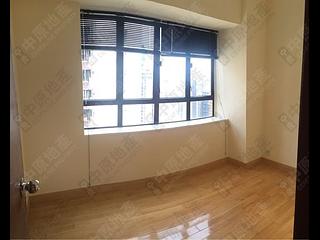 Mid Levels Central - Robinson Heights Block 1 02