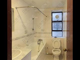 Mid Levels Central - Robinson Heights Block 1 05