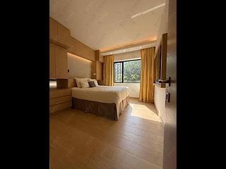 Mid Levels West - Realty Gardens London Court (Block 1) London Court 07