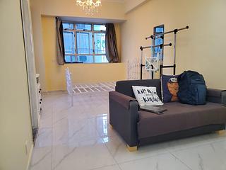 Wan Chai - Vincent Mansion 02