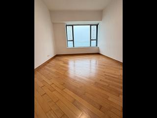 Cyberport - Residence Bel-Air Phase 2 South Tower Block 7 08