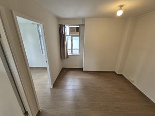 Wan Chai - Causeway Centre Block B 04