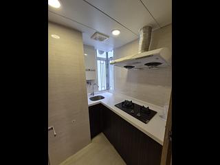 Wan Chai - Causeway Centre Block B 05