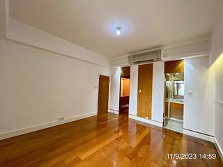 Repulse Bay - Ridge Court 07