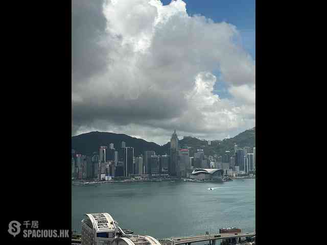Hung Hom - Royal Peninsula Block 2 04