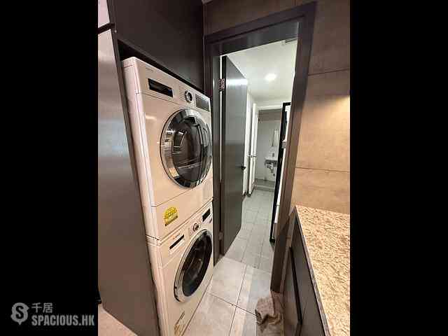 Hung Hom - Royal Peninsula Block 2 12