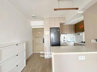 Sai Ying Pun - Yuk Ming Towers 02