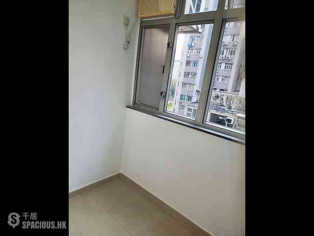 Causeway Bay - Tobacco House 11