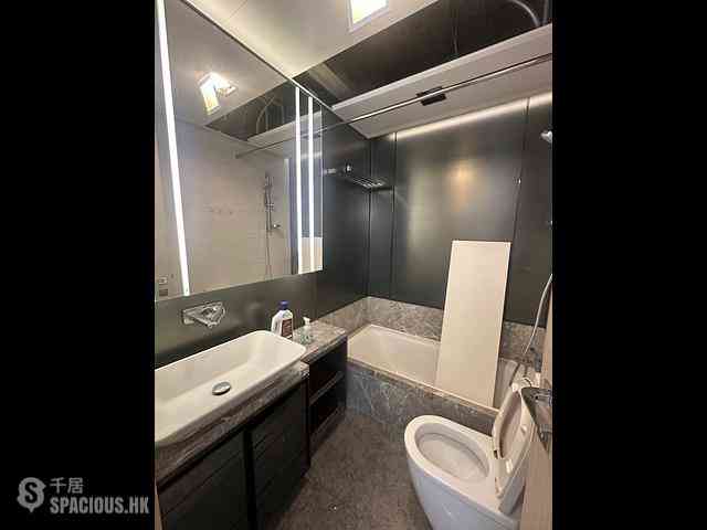 Tsuen Wan - Ocean Pride Phase 3 Block 10 03