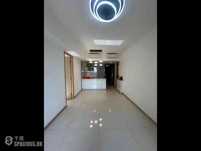 Tsuen Wan - Ocean Pride Phase 3 Block 10 04