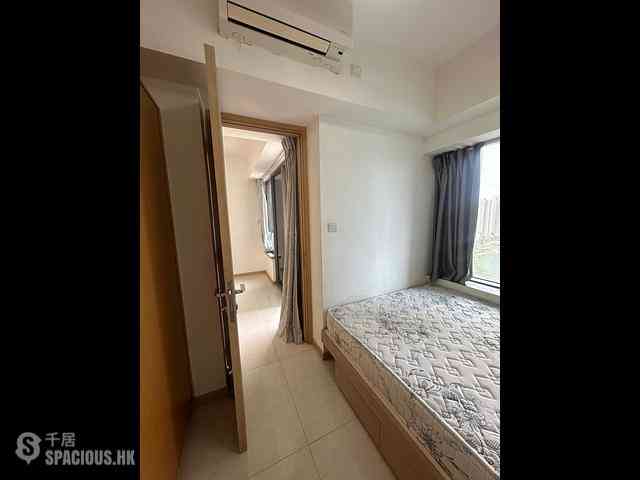 Tsuen Wan - Ocean Pride Phase 3 Block 10 08