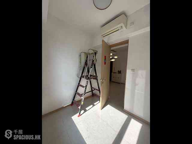 Tsuen Wan - Ocean Pride Phase 3 Block 10 10