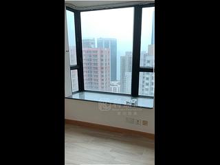 Fortress Hill - Le Sommet Block 2 04