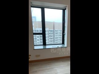 Fortress Hill - Le Sommet Block 2 05