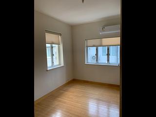 Mid Levels Central - 6B-6E, Bowen Road 06