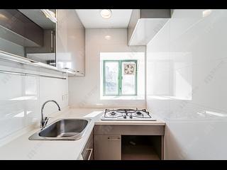 Mid Levels East - Monmouth Place 13