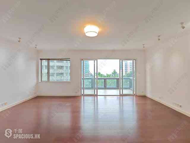 Mid Levels Central - Rose Gardens 01