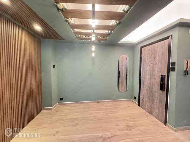 Wan Chai - 8-10, Morrison Hill Road 07